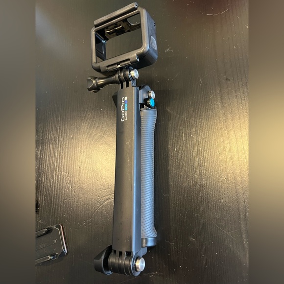 GoPro Hero 5 camera / GoPro KarmaGrip gimbal / GoPro 3-way grip+tripod - Picture 5 of 10